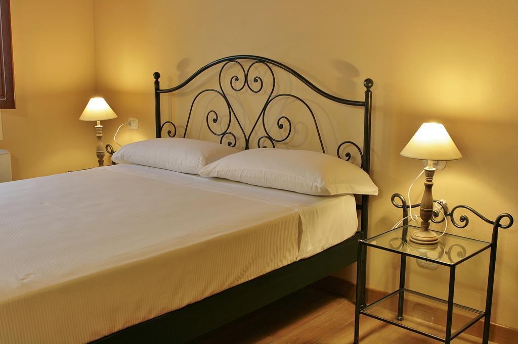 لودي Agriturismo Cavrigo الغرفة الصورة